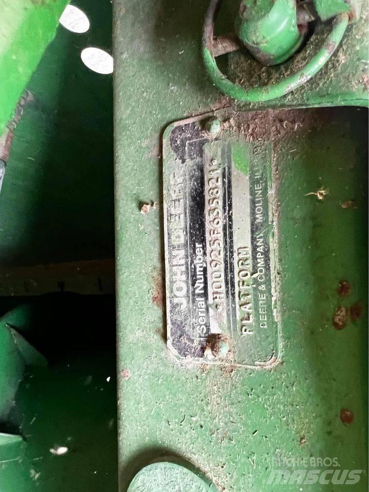 John Deere 925 Glave hederi za kombajne