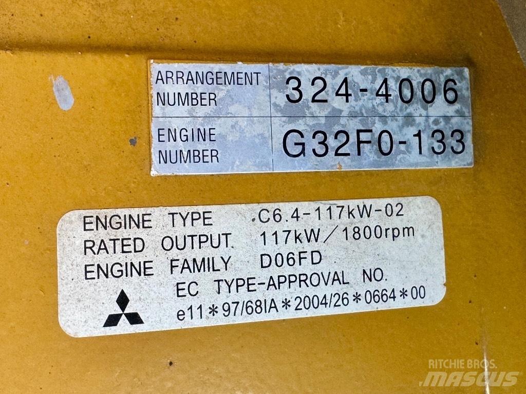 CAT 323 D LN Bageri guseničari