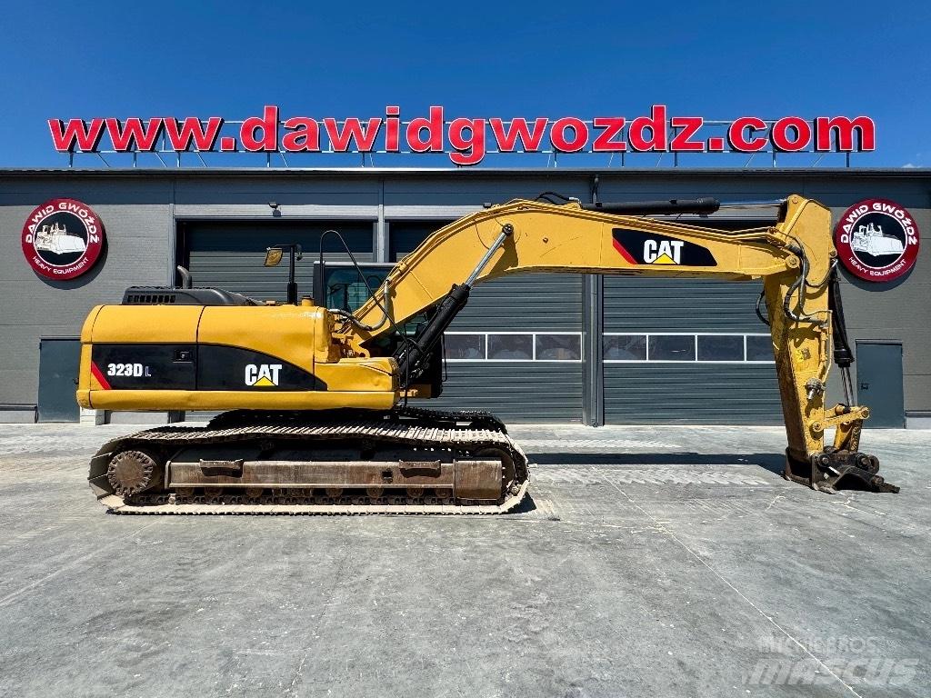 CAT 323 D LN Bageri guseničari