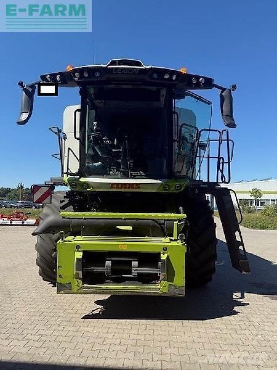 CLAAS lexion 7700 Kombajni