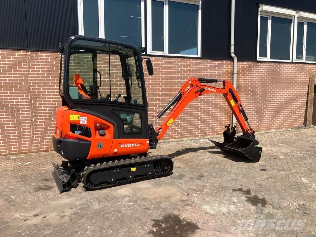 Kubota KX019 4 Mini bageri < 7t