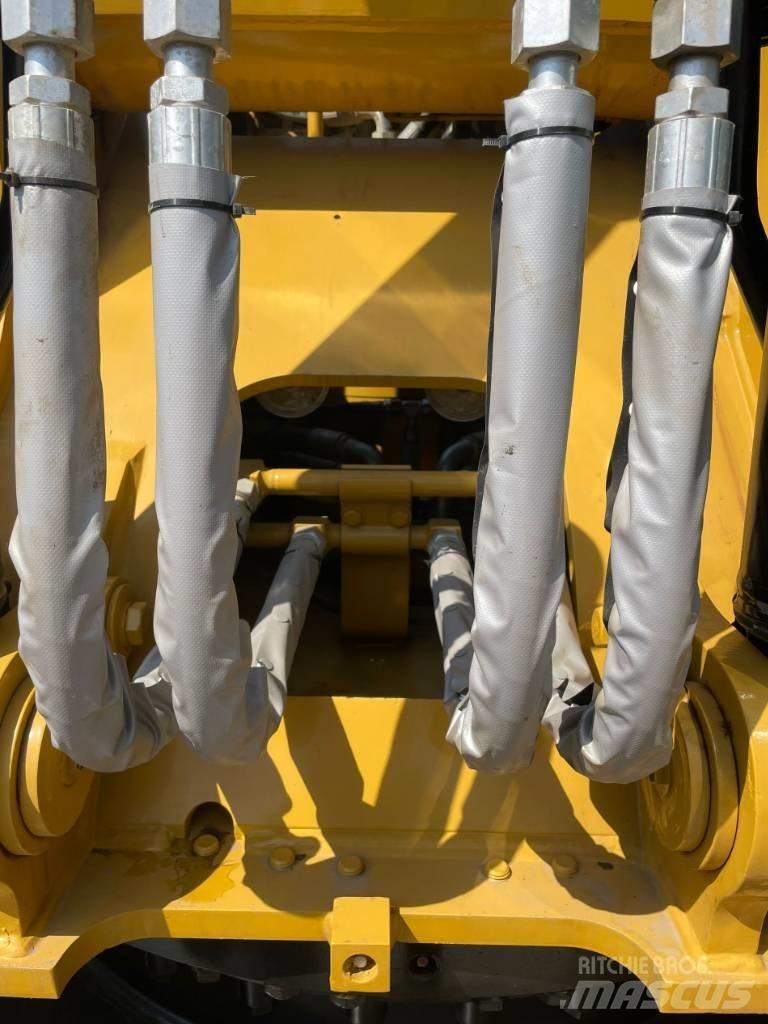 CAT 320 GC Bageri točkaši