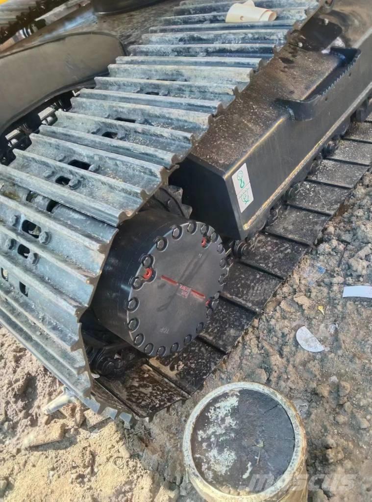 Komatsu 220-8 Bageri guseničari