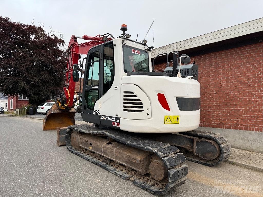 Doosan DX 140 LCR Bageri guseničari