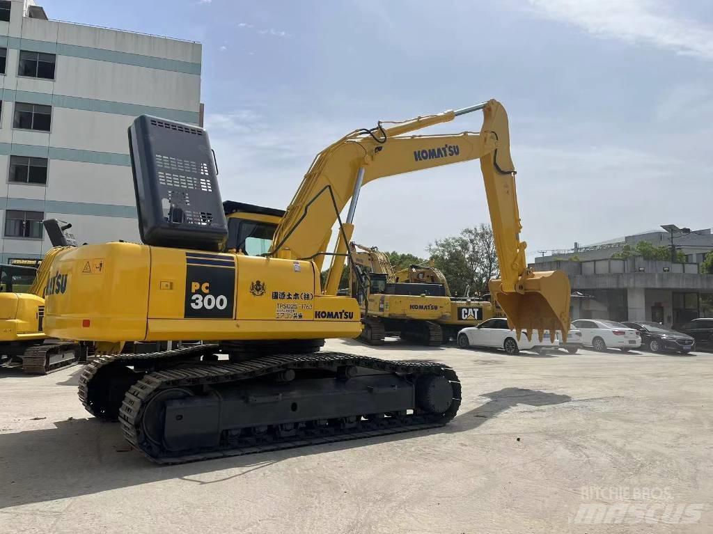 Komatsu PC 300 Bageri guseničari