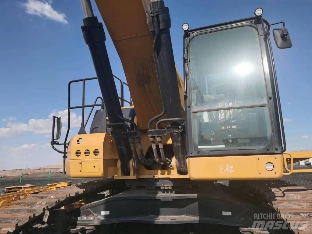 CAT 2020 CAT 374 Bageri točkaši