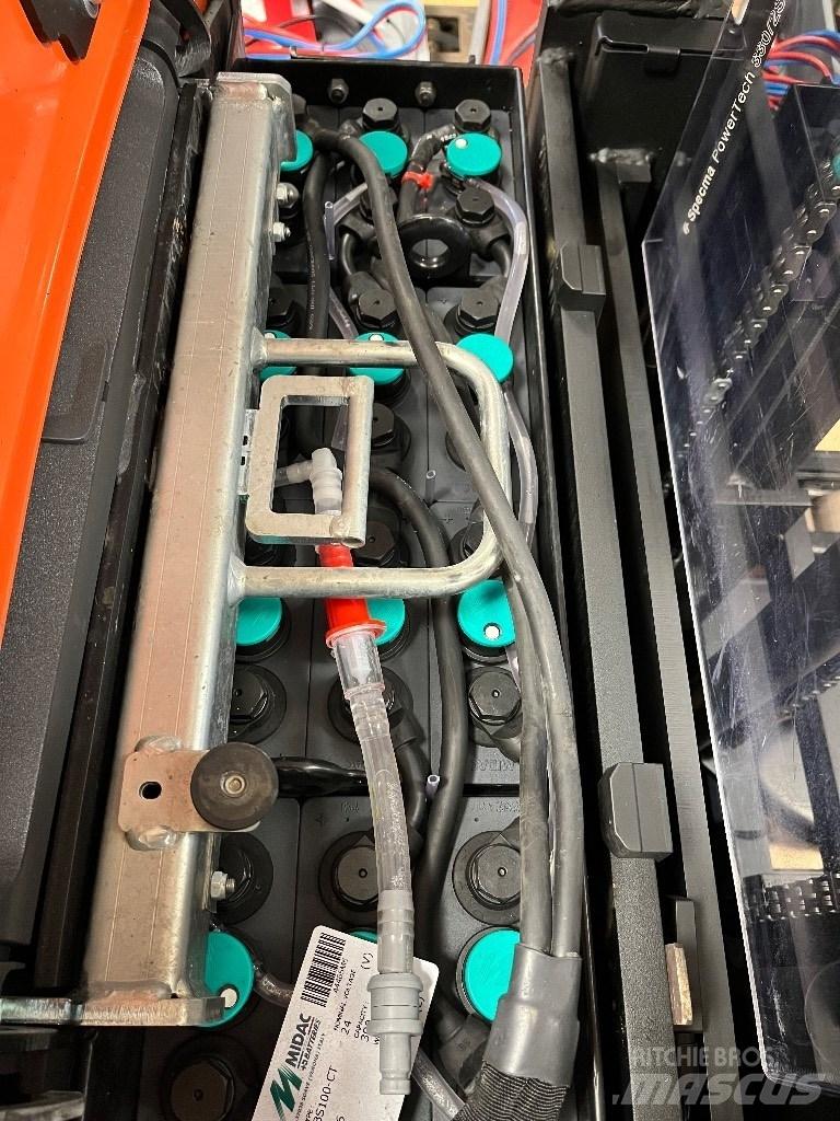 BT SPE 120 L Ručni električni viljuškar