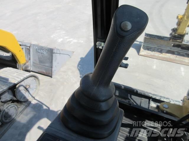 CAT 302.7 D CR Mini bageri < 7t