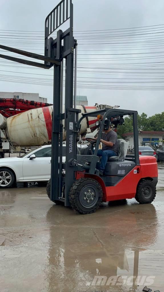 Toyota FD 35 Dizelski viljuškari