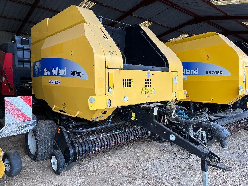 New Holland BR750A Prese/balirke za rolo bale