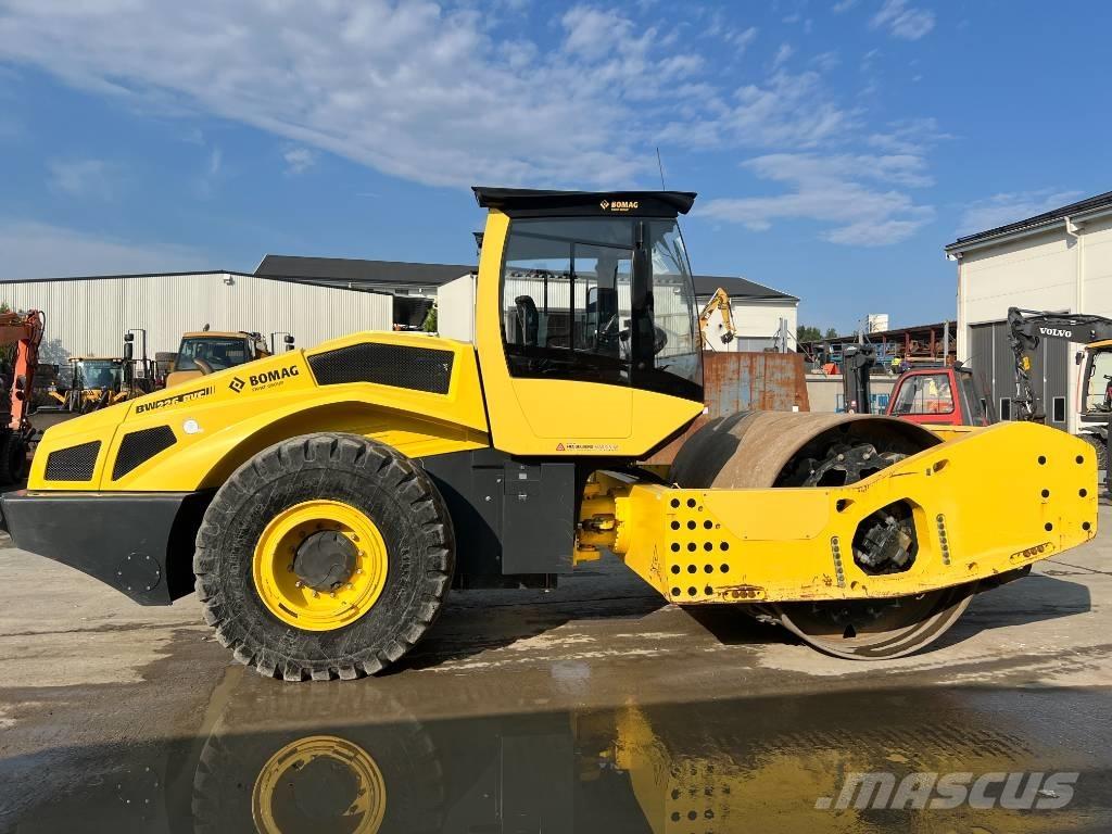 Bomag BW 226 BVC-5 Valjci sa jednim bubnjem