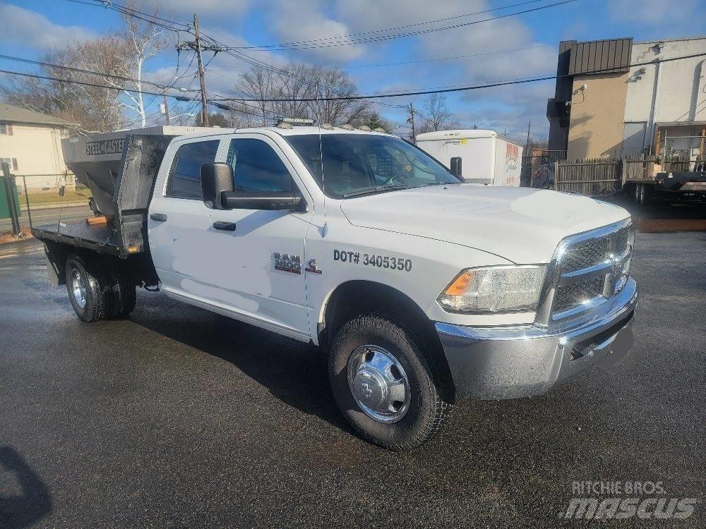Dodge Ram 3500 Kamioni sa otvorenim sandukom