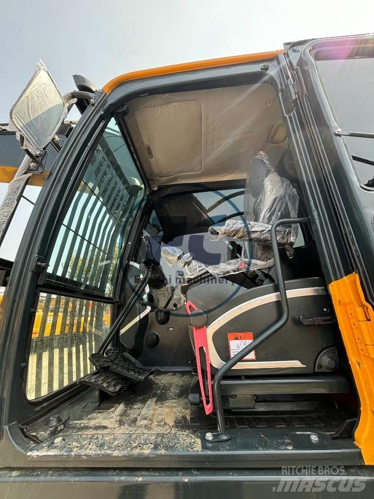 Hyundai 220LC Midi bageri 7t – 12t