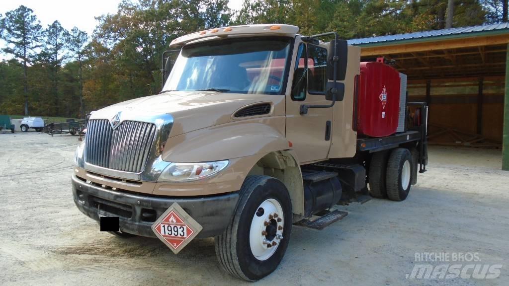 International 8500 Kamioni cisterne