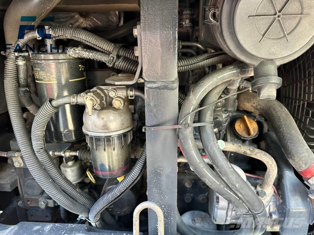 Hitachi 50U Bageri guseničari