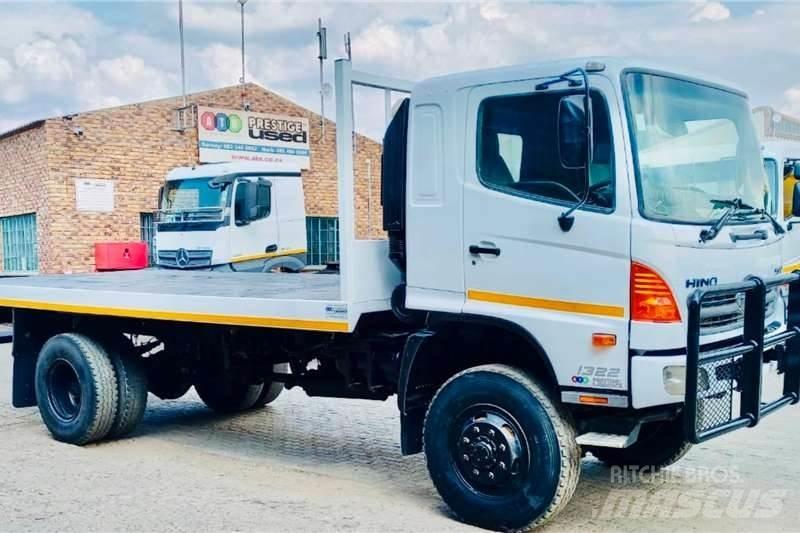 Hino 500 1322 4x4 Ostali kamioni