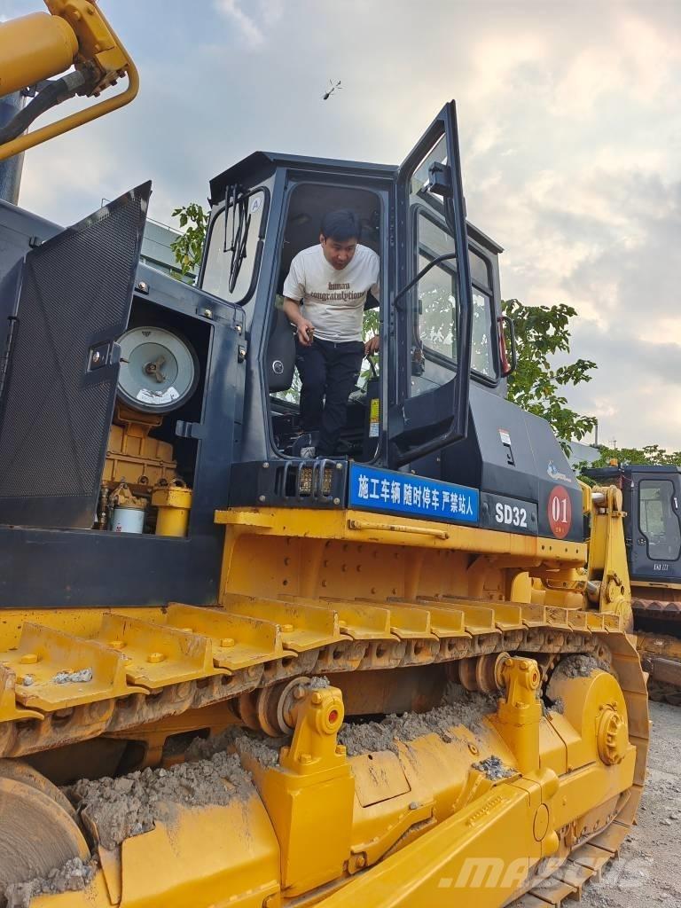 Shantui SD 32 Buldožeri guseničari