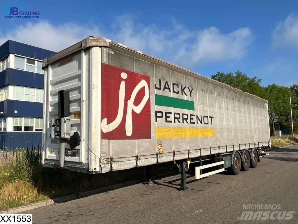 Fruehauf Tautliner Poluprikolice sa ciradom