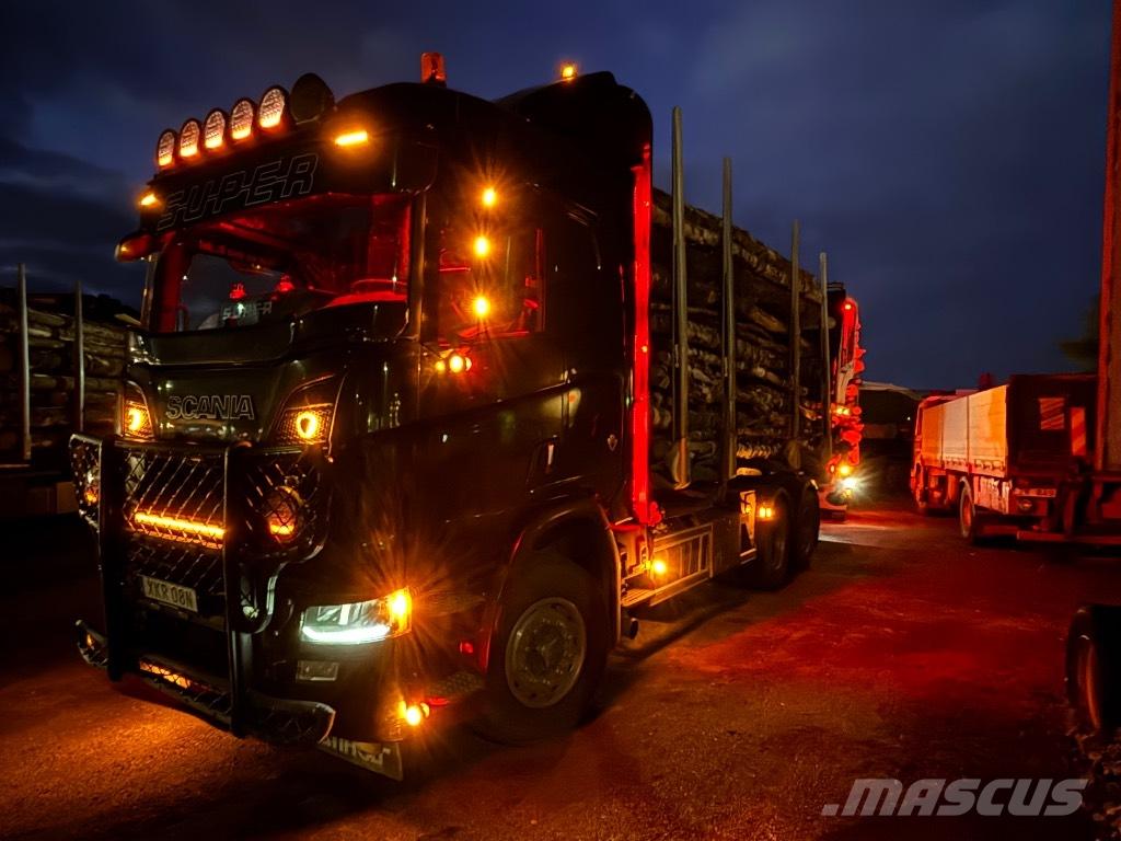 Scania R580B6X4HB Kamioni za drva Šticari