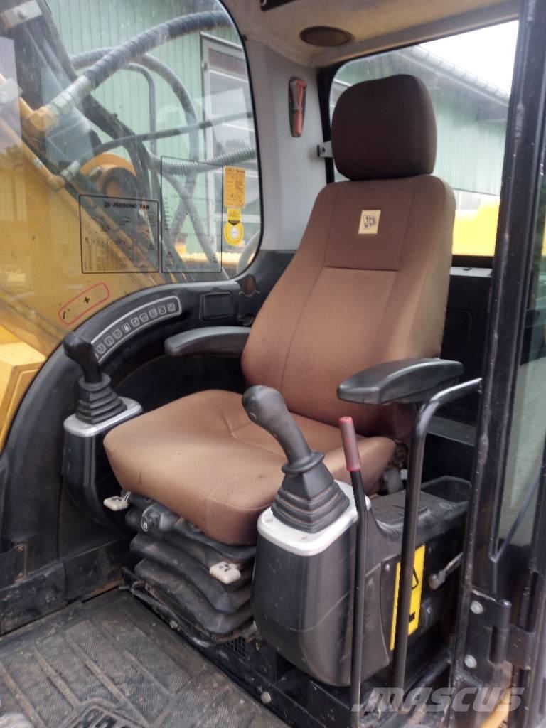JCB JS 260 Bageri guseničari