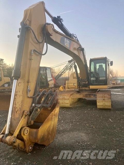 CAT 320 D Bageri guseničari