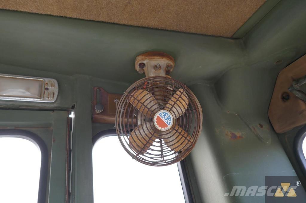 CAT 130G Ex-army Grejderi