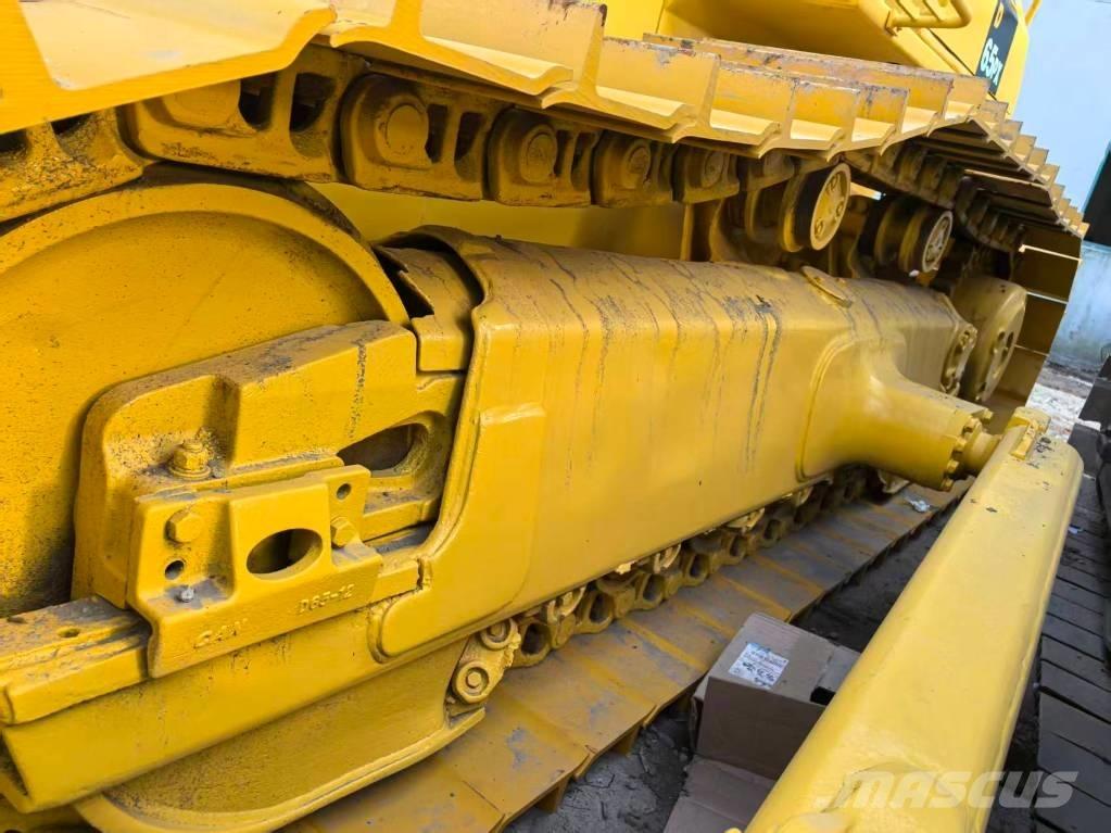 Komatsu D 65 PX-12 Buldožeri guseničari