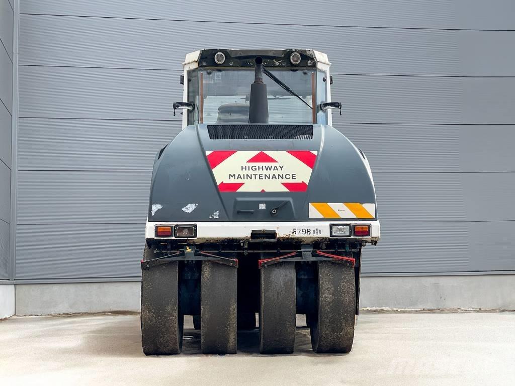 Bomag BW 24 RH Gumeni valjci na točkovima