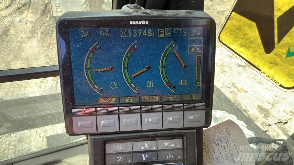Komatsu PW 148-8 Bageri točkaši