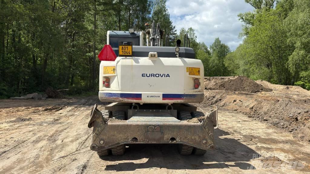 Komatsu PW 148-8 Bageri točkaši