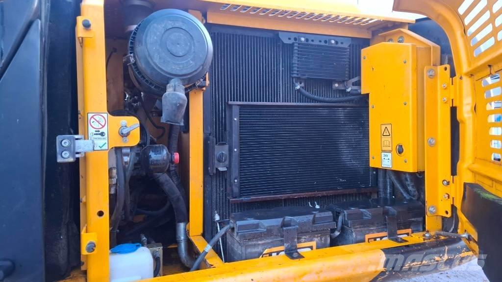 JCB JS190LC T4 Bageri guseničari