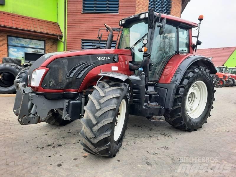 Valtra 163 Versu Traktori