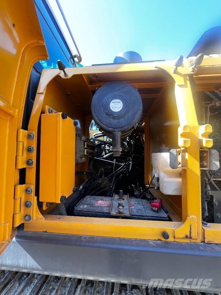 Volvo EC 220 D Bageri guseničari