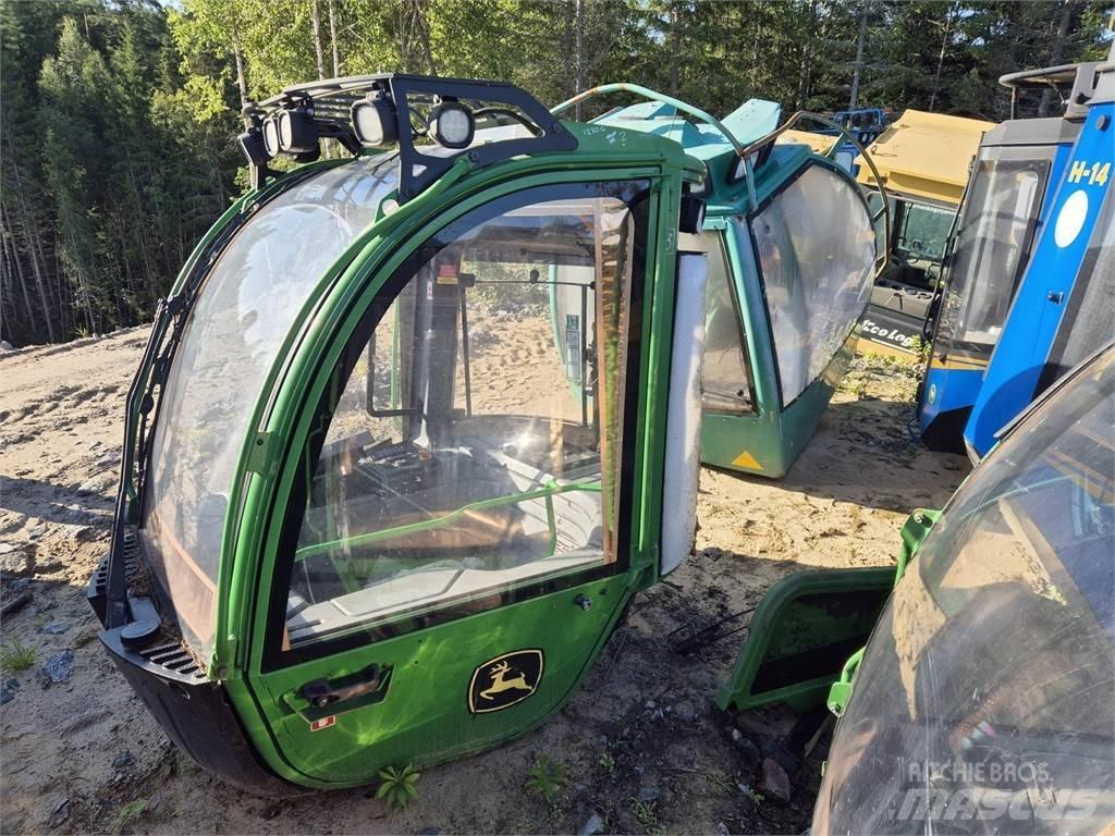 John Deere 1270G Kabine i unutrašnjost