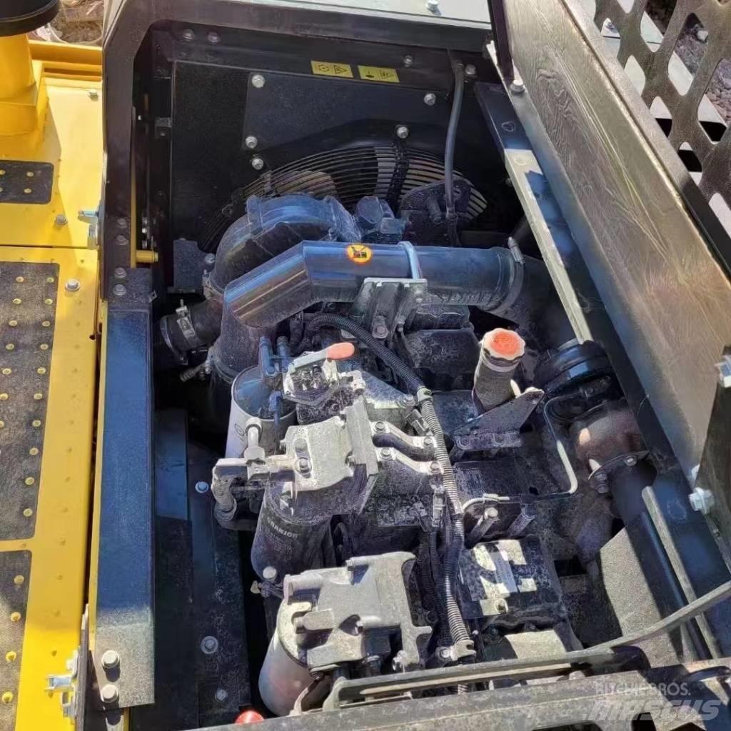 Komatsu PC 450 Bageri guseničari