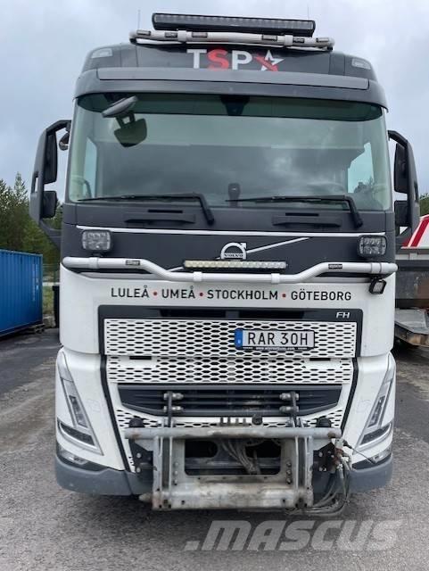 Volvo FH 13 Rol kiper kamioni sa kukom za podizanje tereta