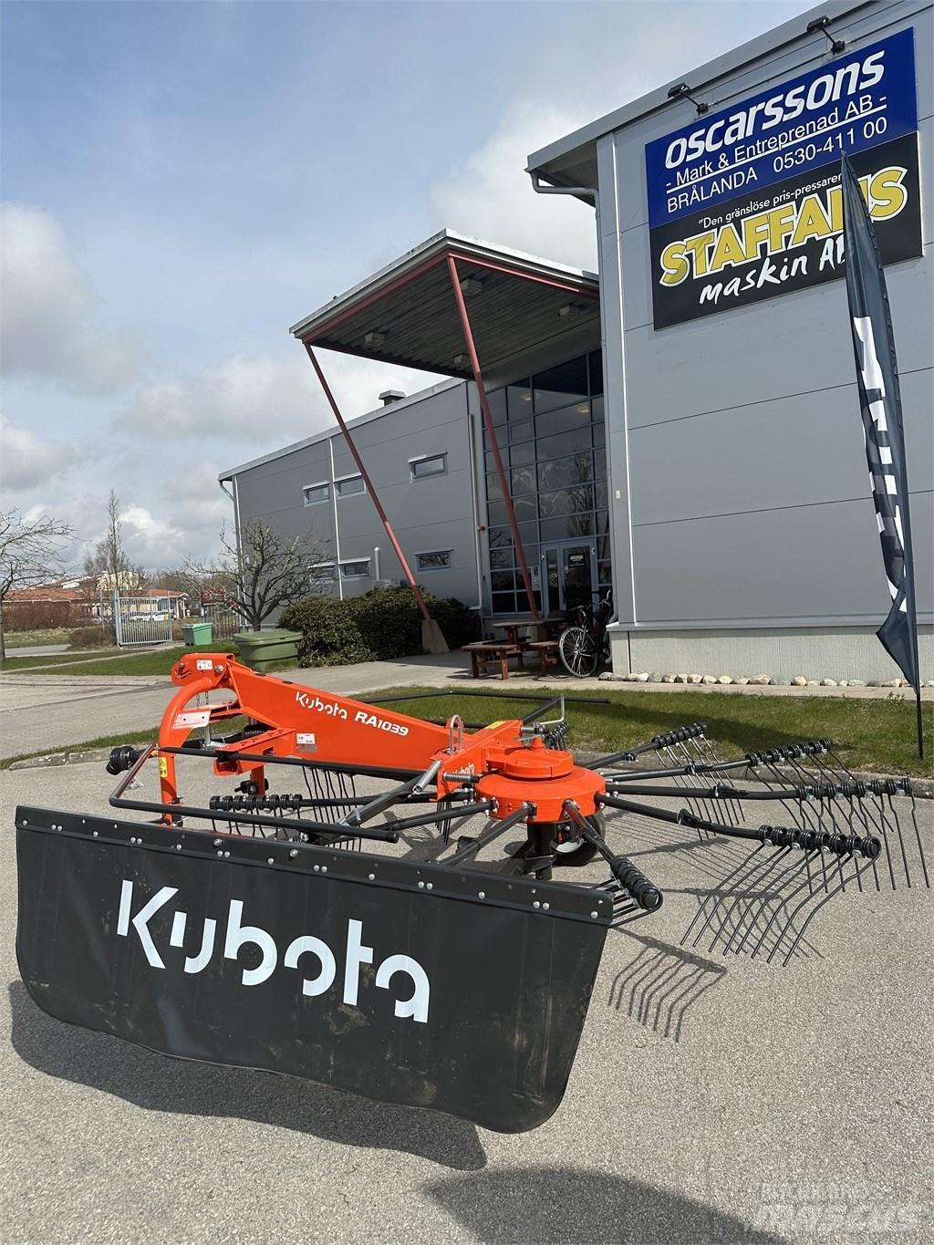 Kubota RA 1039 Sakupljači