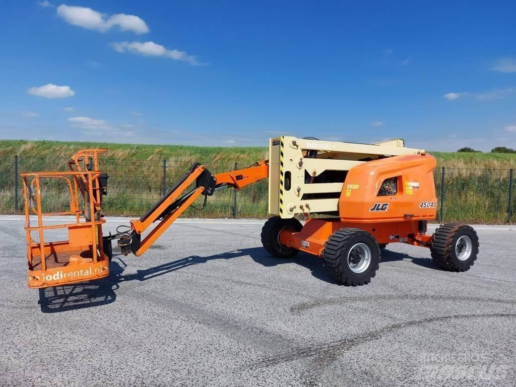 JLG 450 AJ Zglobne podizne platforme