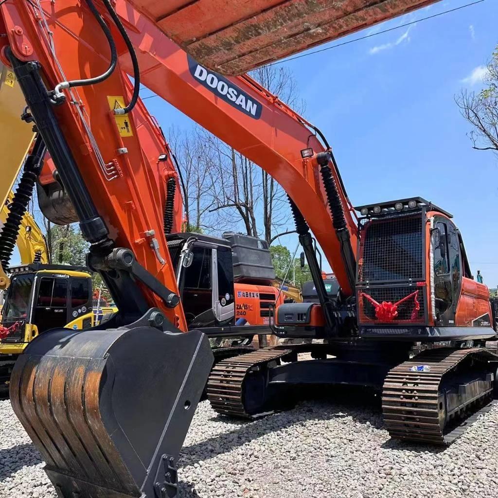 Doosan DX 225 LC Bageri guseničari