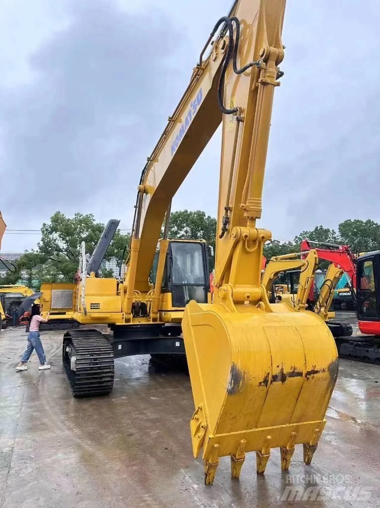 Komatsu PC200-8 Bageri guseničari