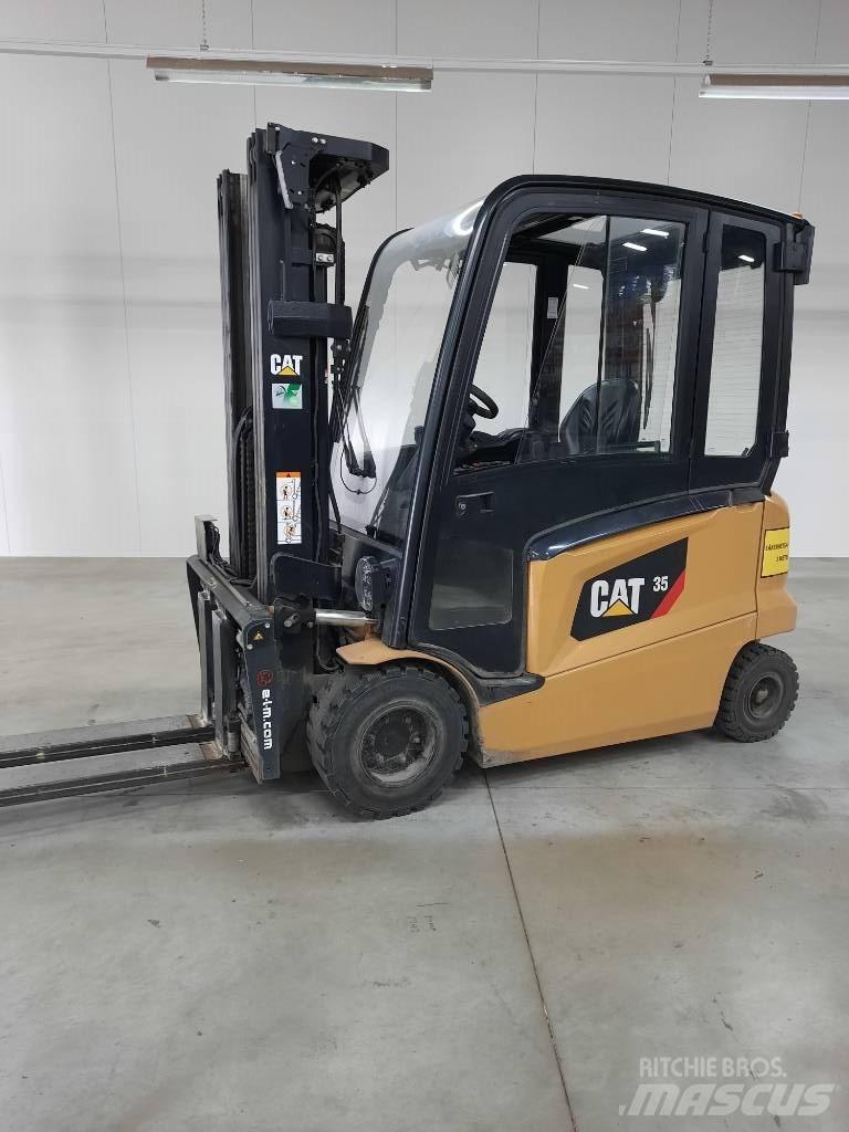 CAT EP35N Električni viljuškari