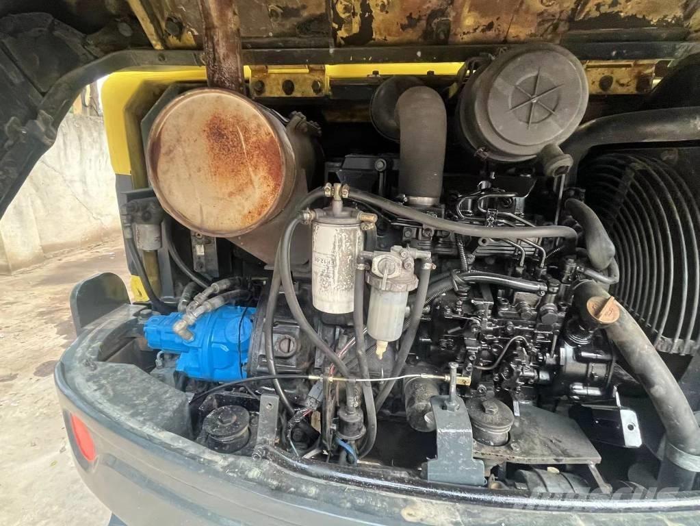Hyundai R60-9 Bageri guseničari