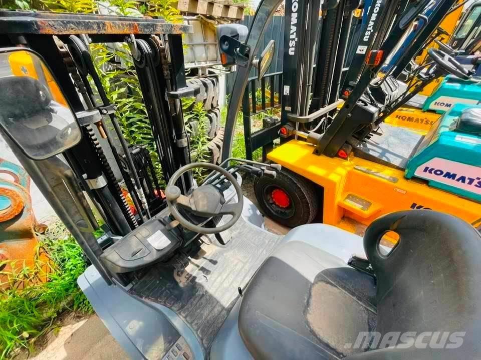 Toyota FB30-7 Električni viljuškari