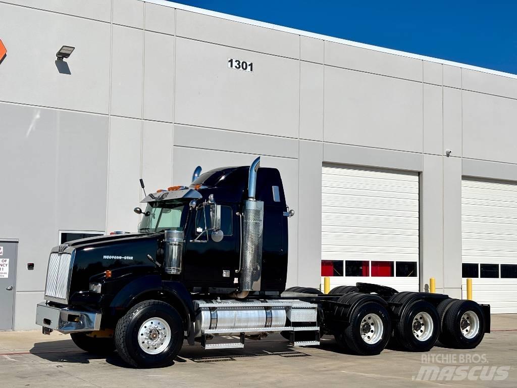 Western Star 4900 FA Tegljači