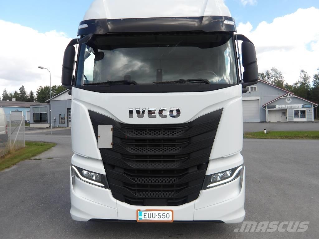 Iveco AS 440 STX Tegljači