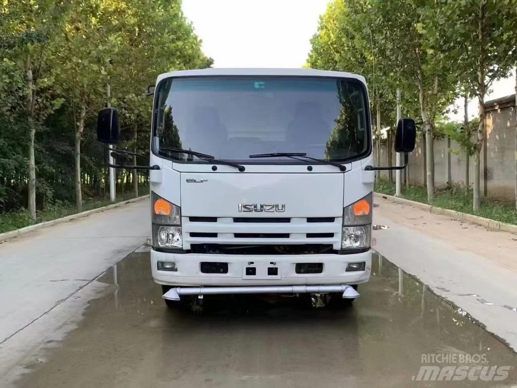 Isuzu ELF Komunalna vozila za opštu namenu