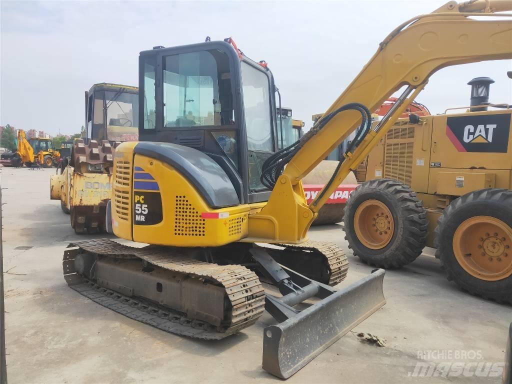 Komatsu PC56-7 Bageri guseničari