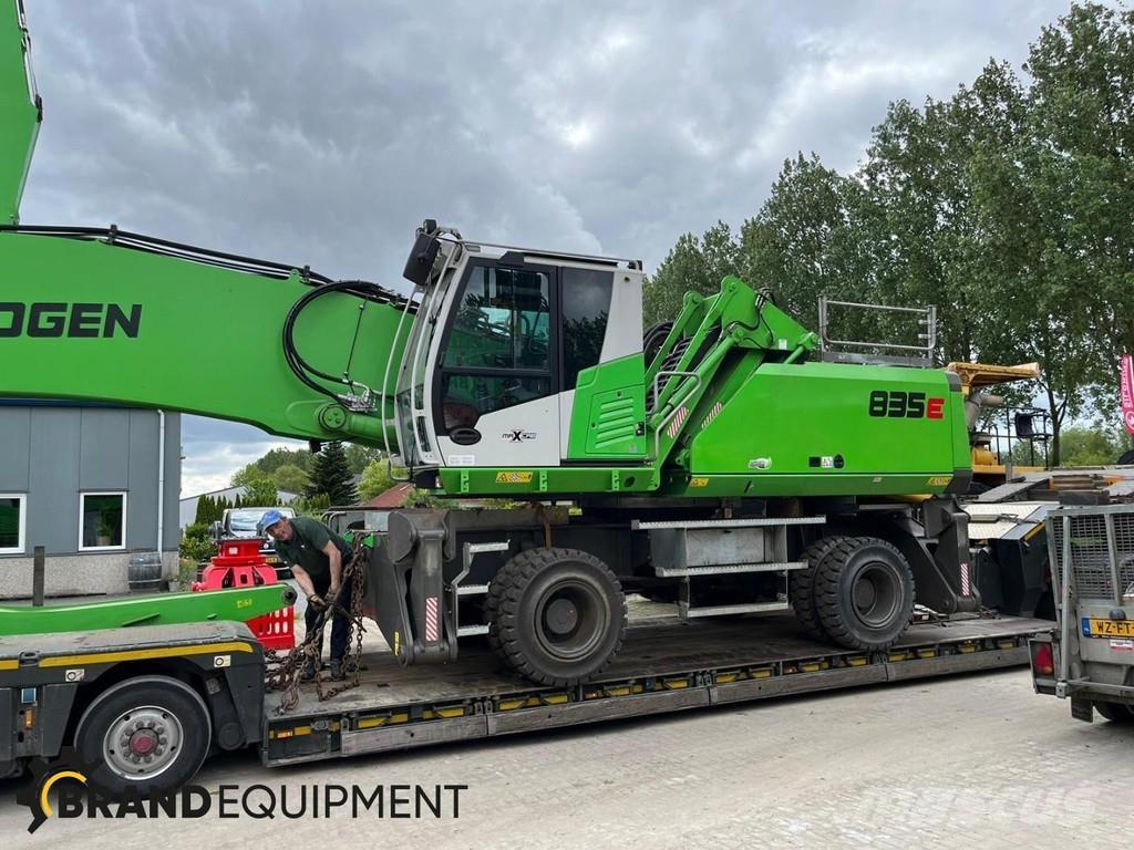 Sennebogen 835M E Bageri za prenos primarnih/sekundarnih sirovina