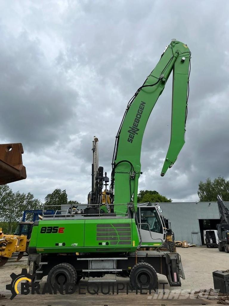 Sennebogen 835M E Bageri za prenos primarnih/sekundarnih sirovina