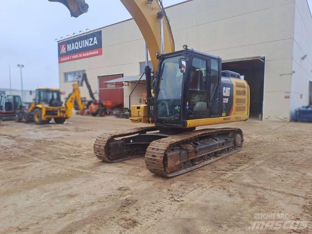 CAT 323FLN IHC Bageri guseničari